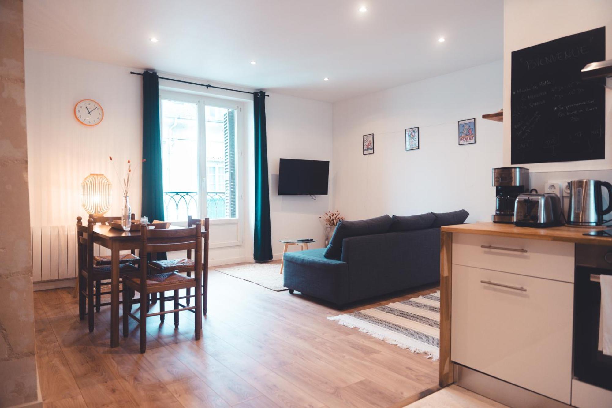 Petit Nid Douillet Apartment Tours Bagian luar foto